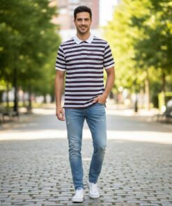 Alternative view of Collar T-shirt